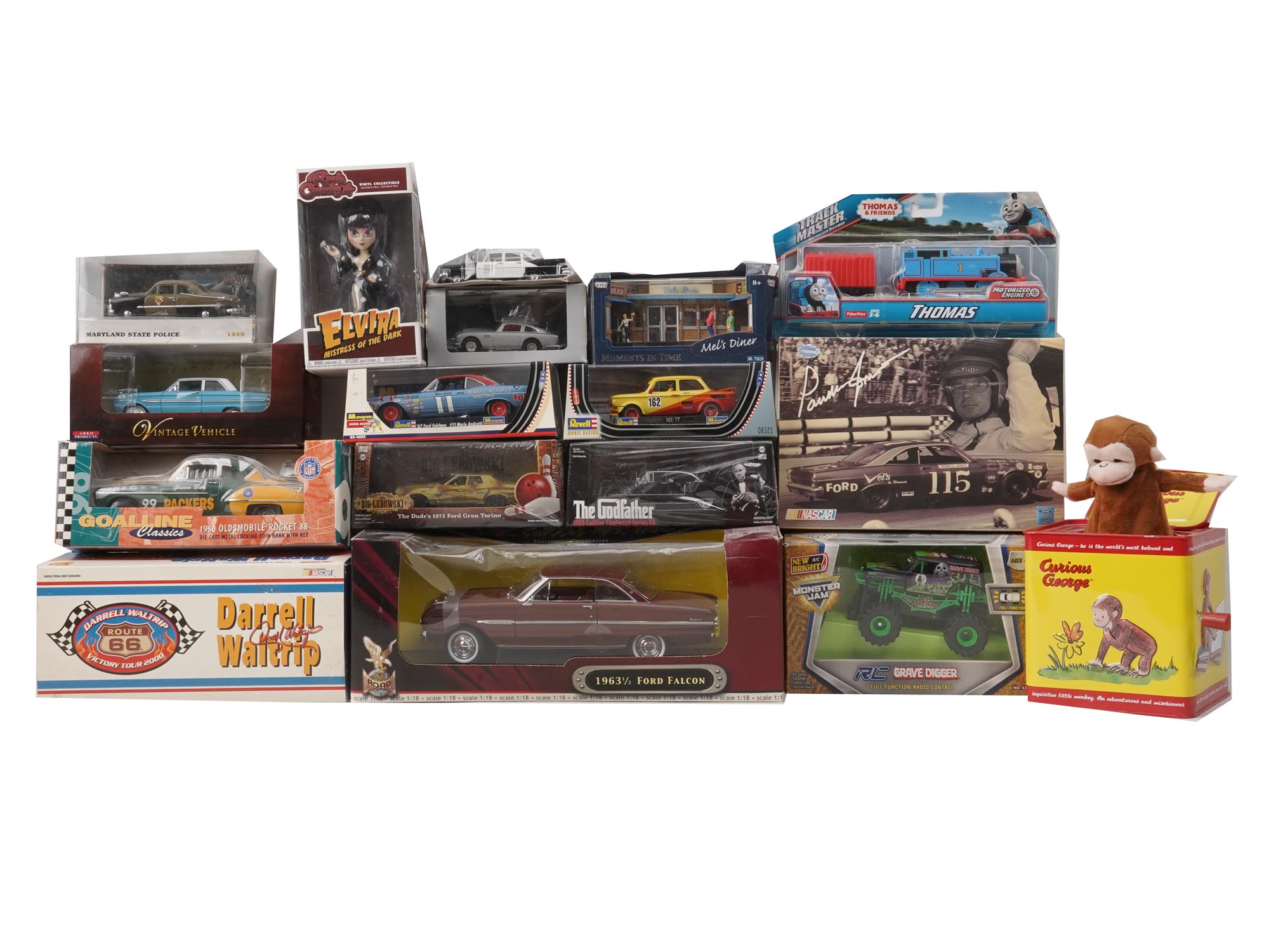 COLLECTION VINTAGE CAR MODEL FIGURINES TOYS IOB PIC-1